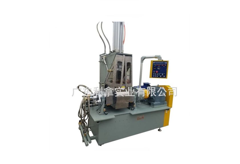 液壓翻轉式密煉機的技術革新與應用優(yōu)勢